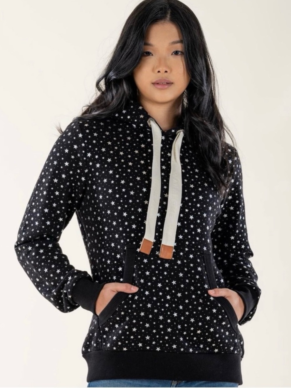 Wanakome Vega Black Hoodie With Silver Metallic Stars Size S